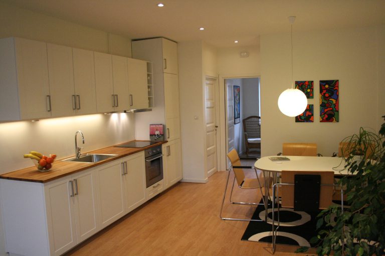 landskrona-foretagslokal-och-kontor-med-overnattning-2-768x512